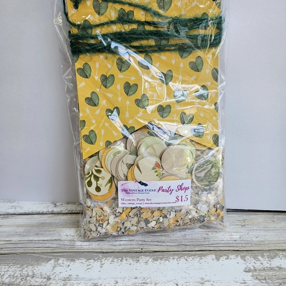 Cactus Party Set with Green Twine